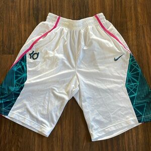 KD basketball short